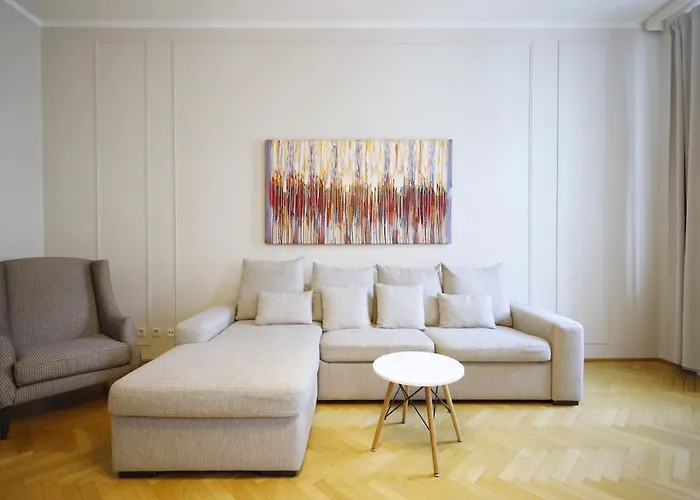 Heymi Apartments Karlsplatz